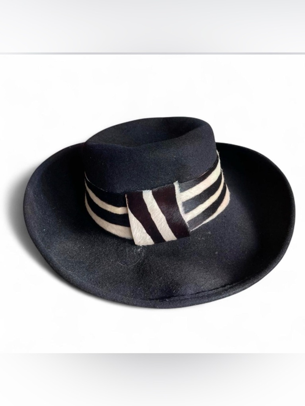 VINTAGE zebra wool Wide-Brimmed Hat